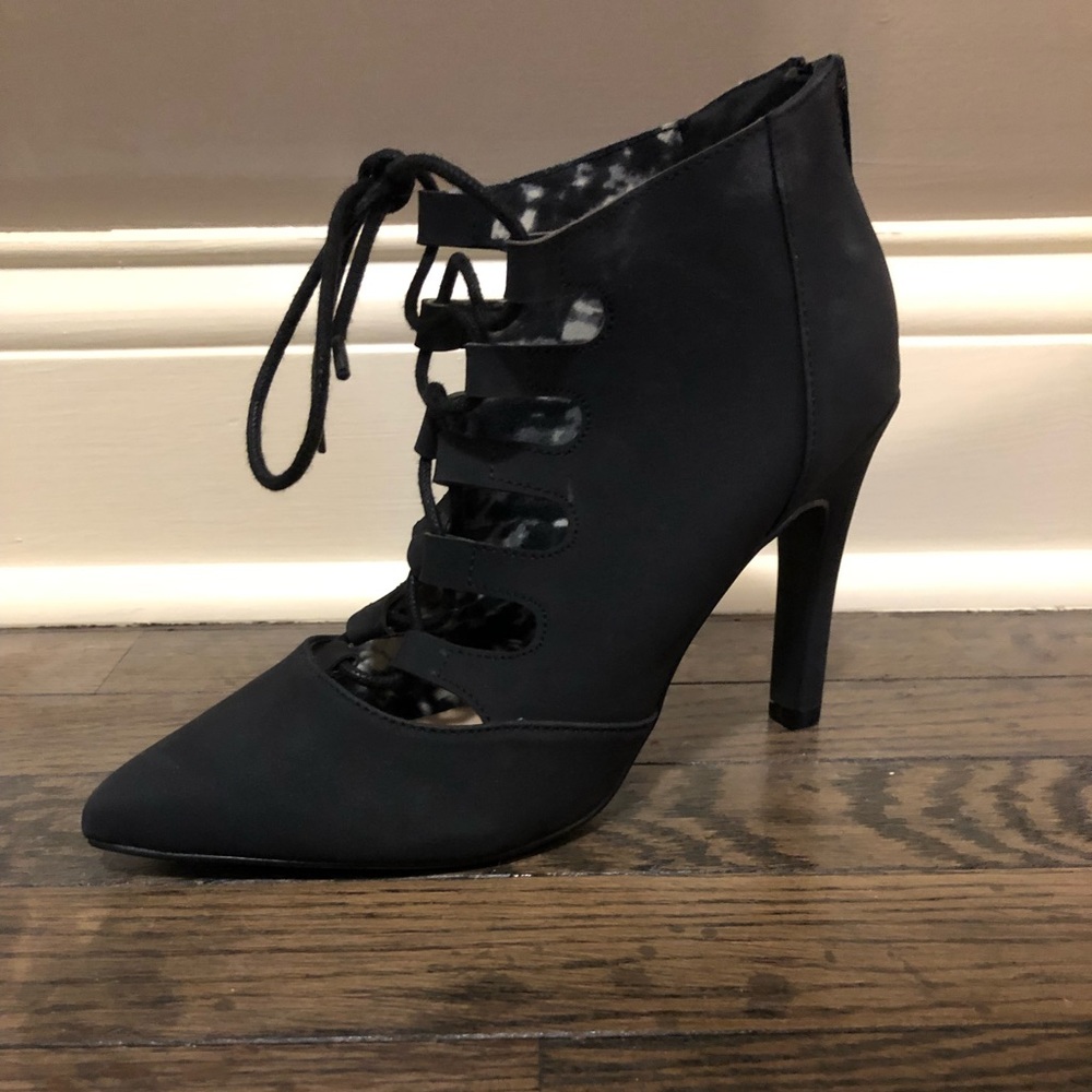 Restricted Lace Up Healed Bootie 6.5